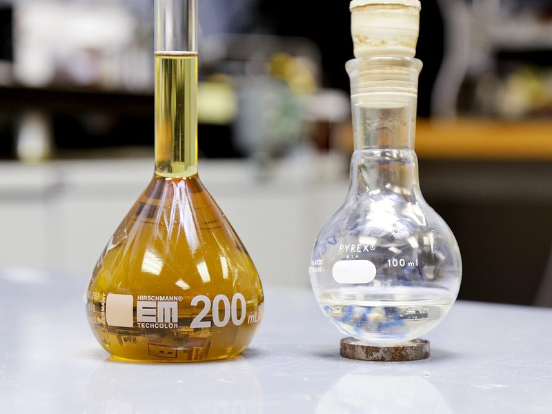 Flasks of engine oil additive